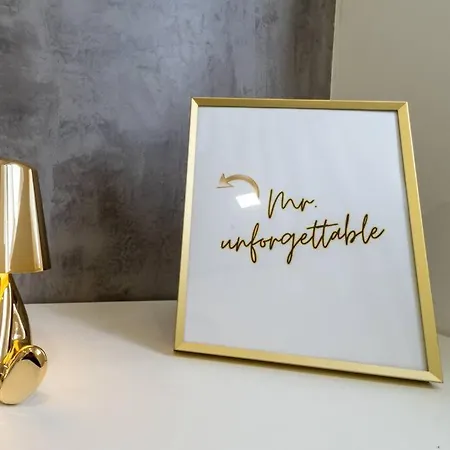 Be Unforgettable *